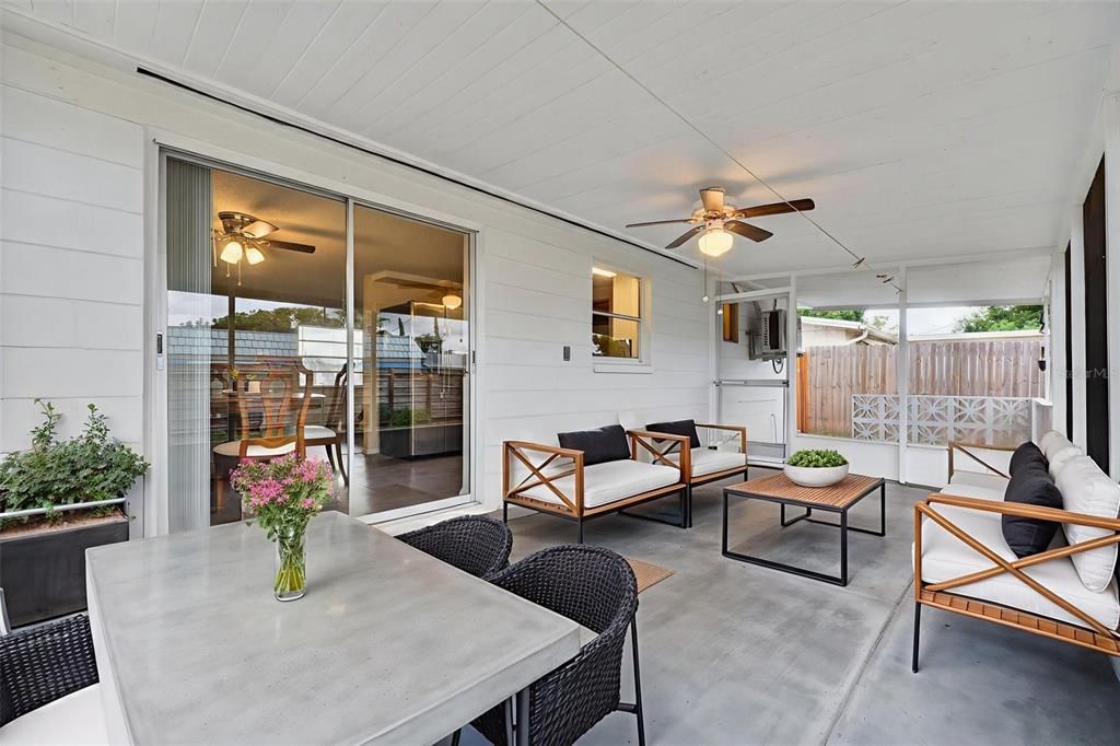 待售: $235,000 (2 贝兹, 1 浴室, 1236 平方英尺)