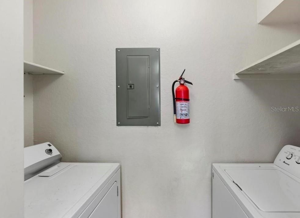 待售: $135,000 (3 贝兹, 2 浴室, 1150 平方英尺)