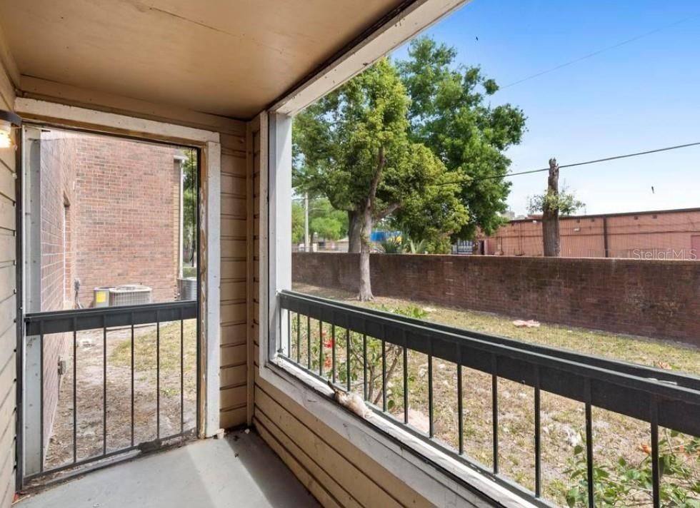 待售: $135,000 (3 贝兹, 2 浴室, 1150 平方英尺)