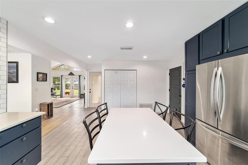 待售: $324,750 (3 贝兹, 2 浴室, 1760 平方英尺)