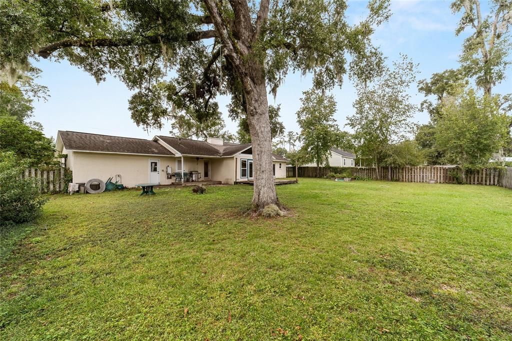 待售: $324,750 (3 贝兹, 2 浴室, 1760 平方英尺)