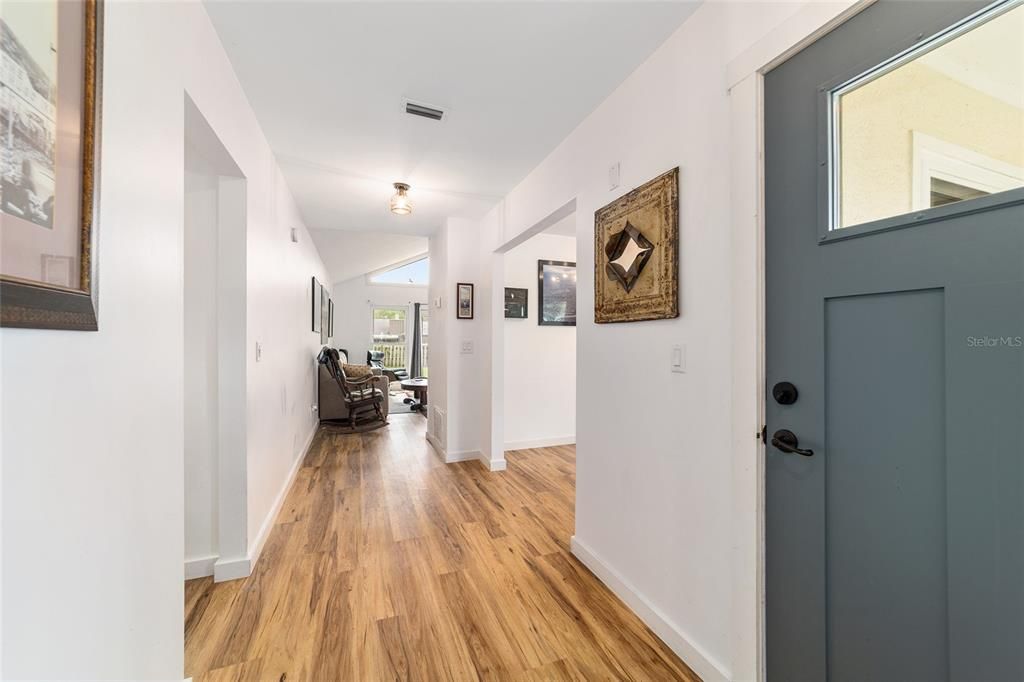 待售: $324,750 (3 贝兹, 2 浴室, 1760 平方英尺)