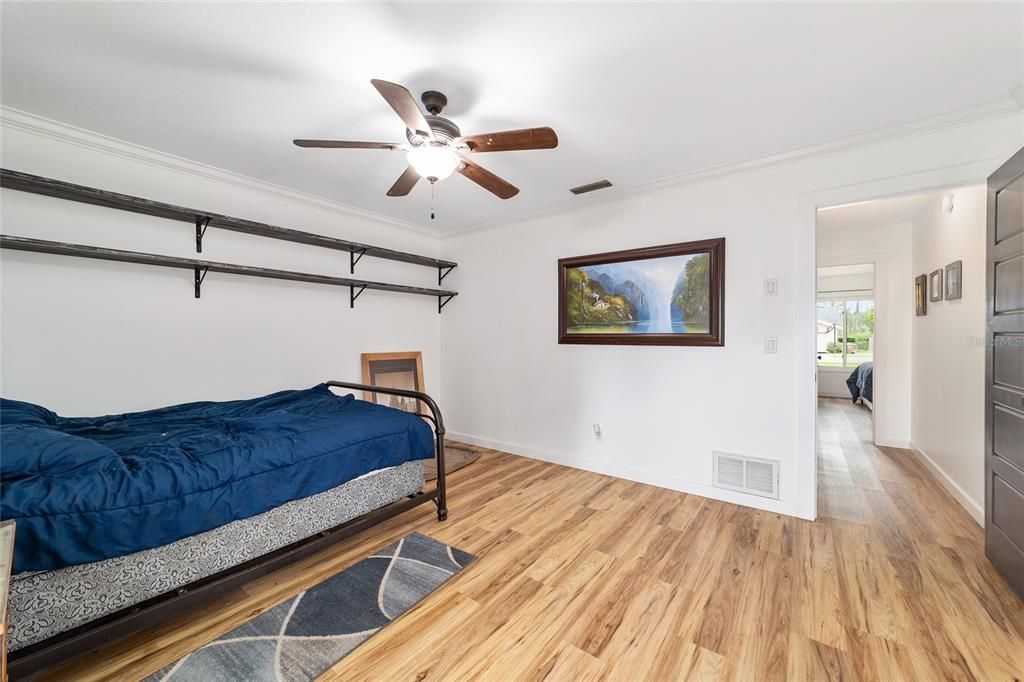 待售: $324,750 (3 贝兹, 2 浴室, 1760 平方英尺)