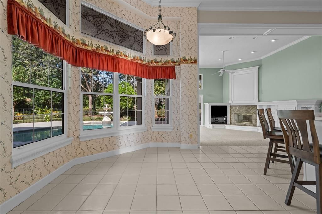 For Sale: $1,650,000 (5 beds, 5 baths, 4261 Square Feet)