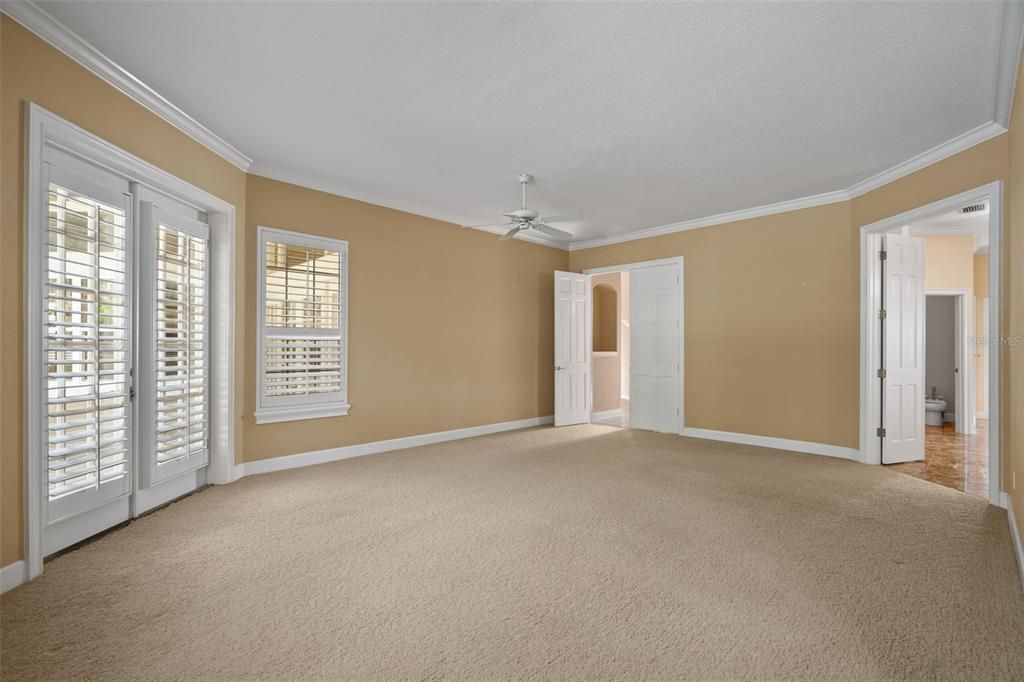 For Sale: $1,650,000 (5 beds, 5 baths, 4261 Square Feet)