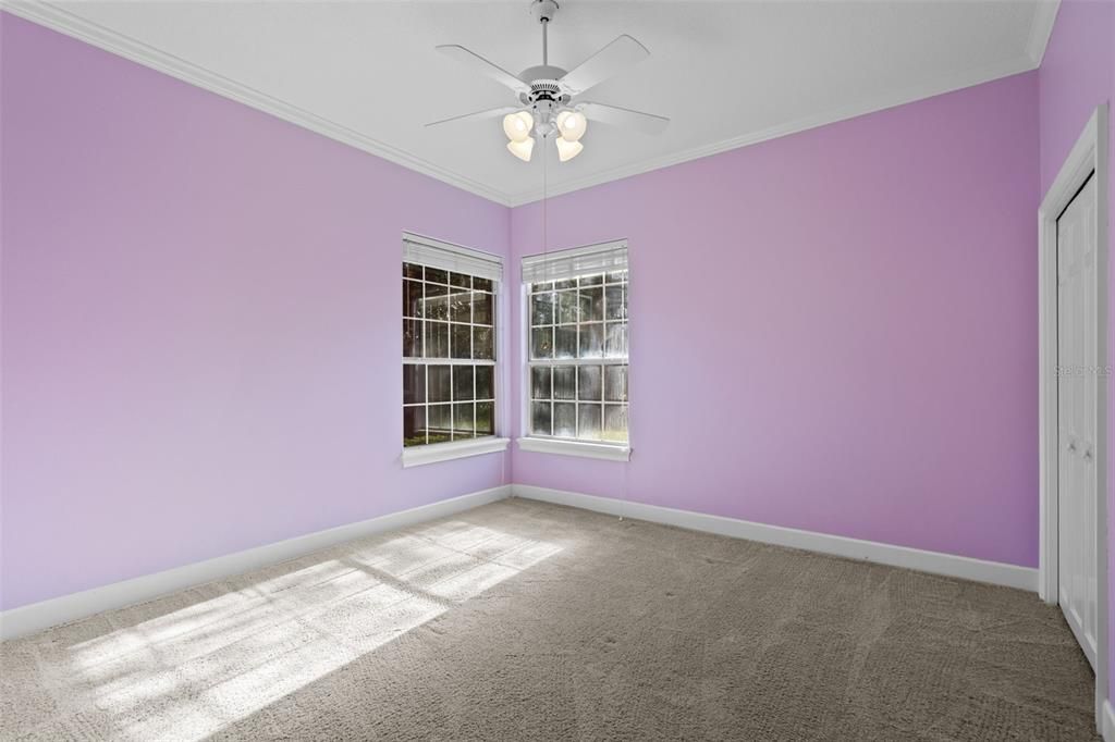 For Sale: $1,650,000 (5 beds, 5 baths, 4261 Square Feet)