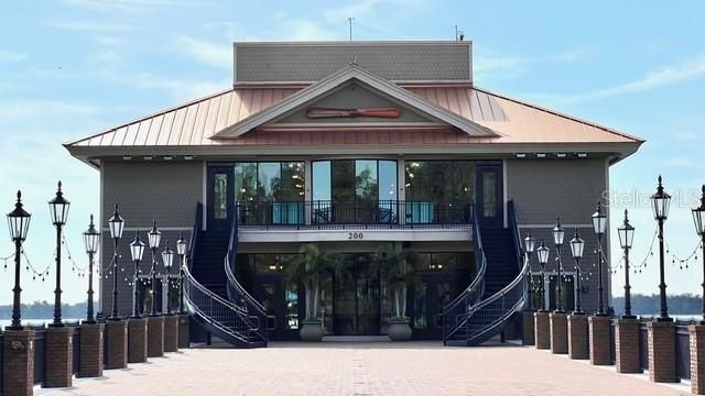 待售: $295,000 (4 贝兹, 2 浴室, 1645 平方英尺)