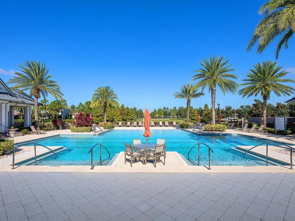 Active With Contract: $850,000 (4 beds, 3 baths, 2287 Square Feet)