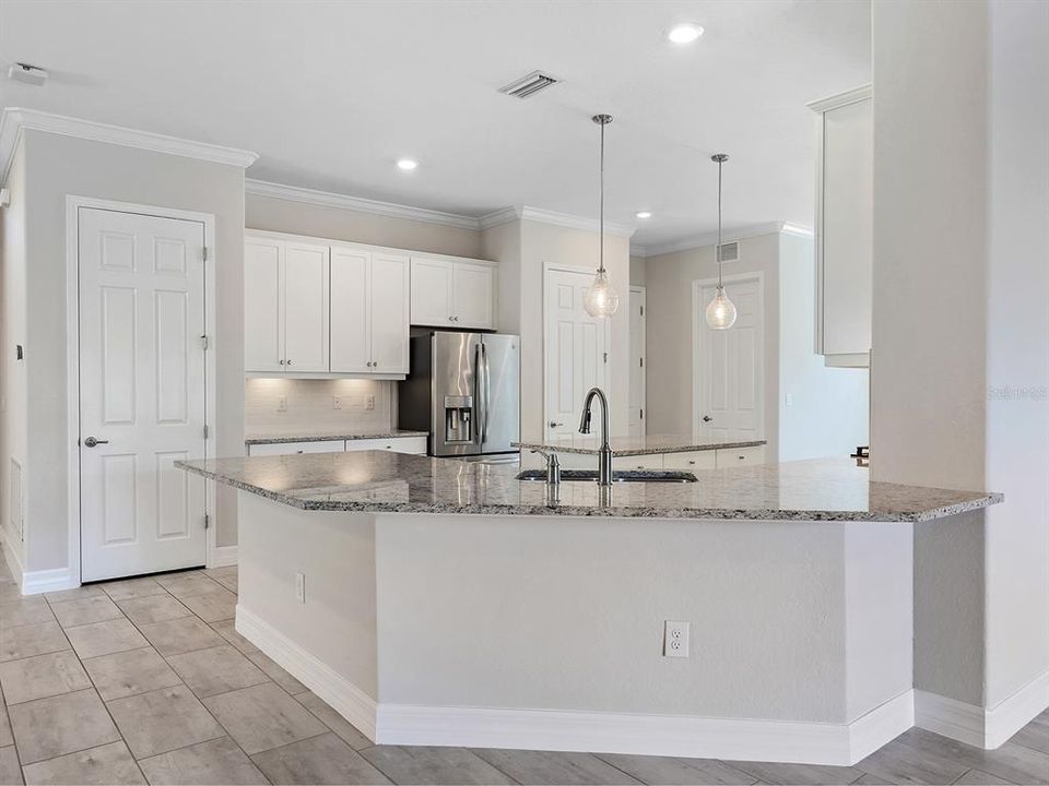 Active With Contract: $850,000 (4 beds, 3 baths, 2287 Square Feet)