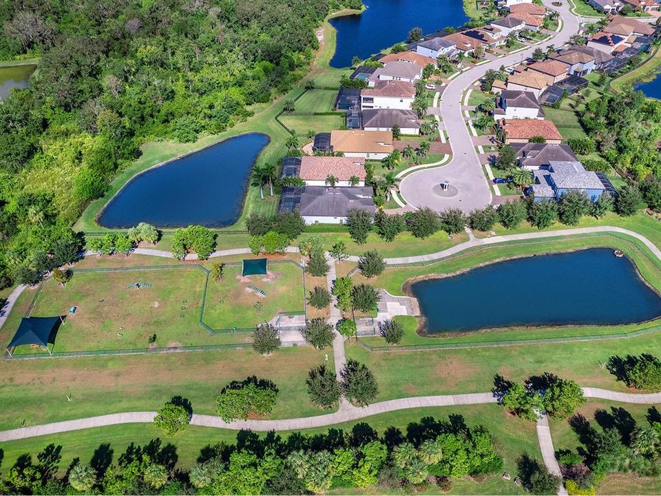 Active With Contract: $850,000 (4 beds, 3 baths, 2287 Square Feet)