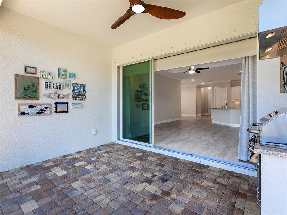 Active With Contract: $850,000 (4 beds, 3 baths, 2287 Square Feet)