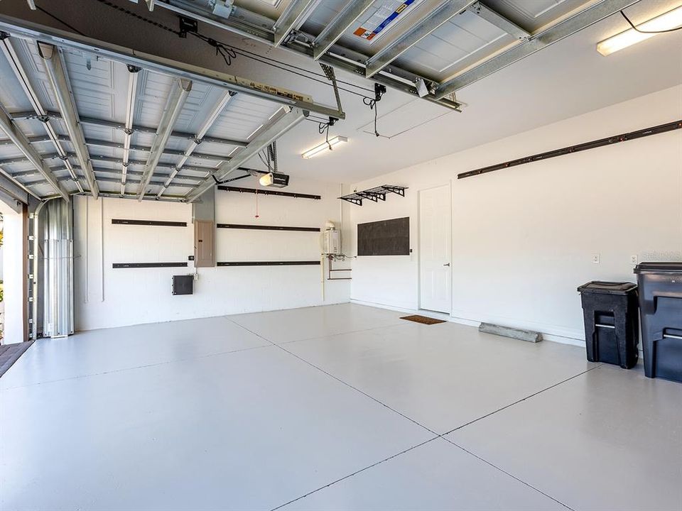 Active With Contract: $850,000 (4 beds, 3 baths, 2287 Square Feet)