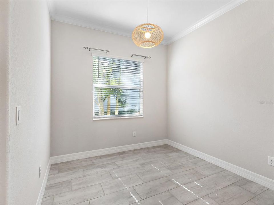 Active With Contract: $850,000 (4 beds, 3 baths, 2287 Square Feet)