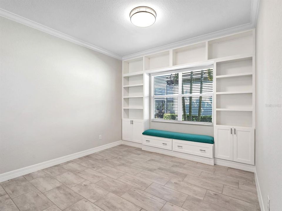 Active With Contract: $850,000 (4 beds, 3 baths, 2287 Square Feet)