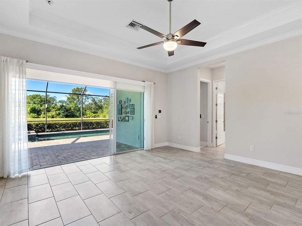 Active With Contract: $850,000 (4 beds, 3 baths, 2287 Square Feet)