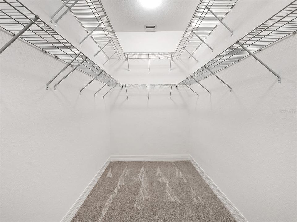 Active With Contract: $850,000 (4 beds, 3 baths, 2287 Square Feet)