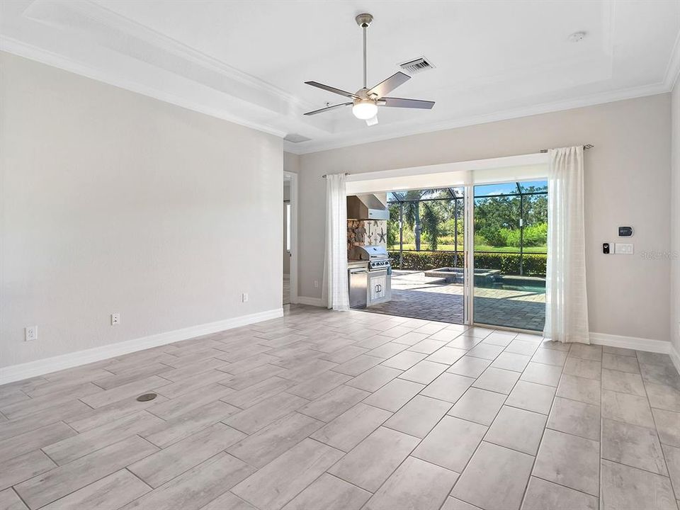 Active With Contract: $850,000 (4 beds, 3 baths, 2287 Square Feet)