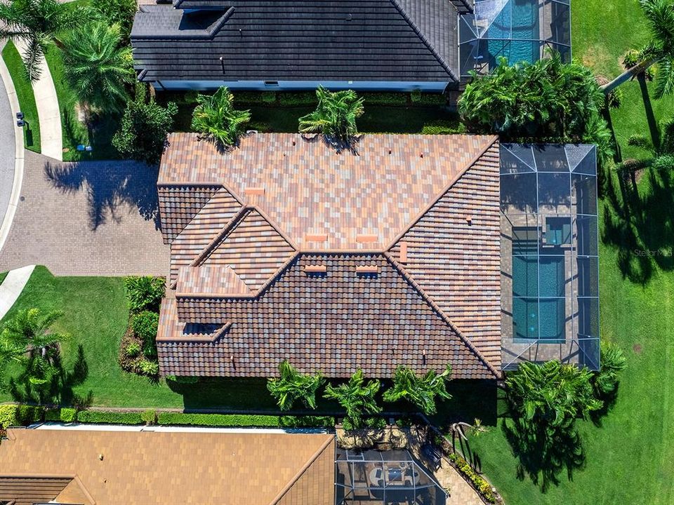 Active With Contract: $850,000 (4 beds, 3 baths, 2287 Square Feet)