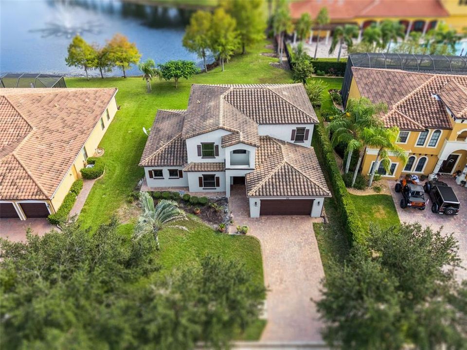 For Sale: $638,000 (4 beds, 3 baths, 3057 Square Feet)