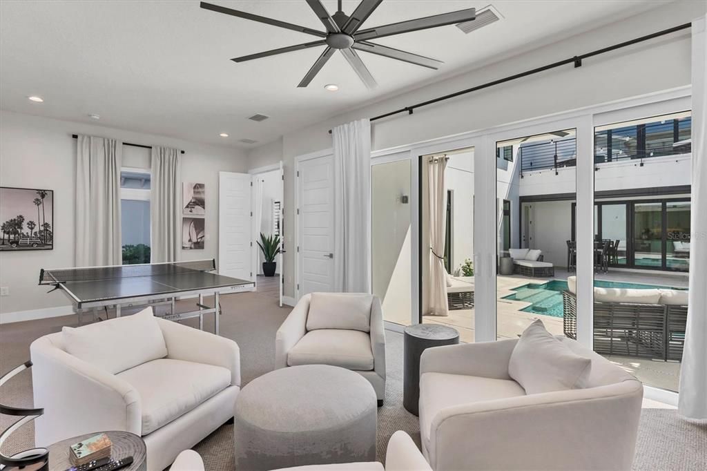 En Venta: $2,100,000 (4 camas, 4 baños, 3852 Pies cuadrados)