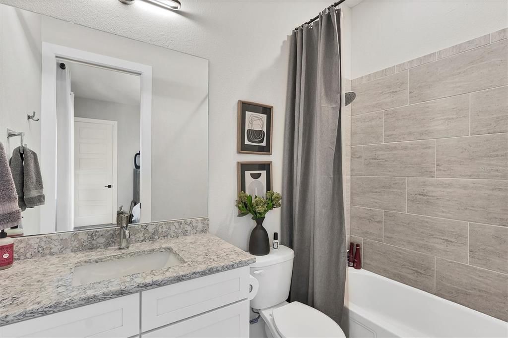 En Venta: $2,100,000 (4 camas, 4 baños, 3852 Pies cuadrados)