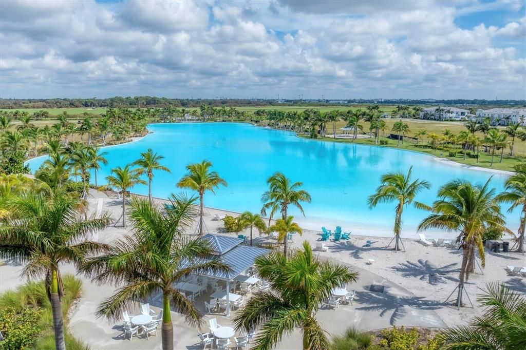 En Venta: $2,100,000 (4 camas, 4 baños, 3852 Pies cuadrados)