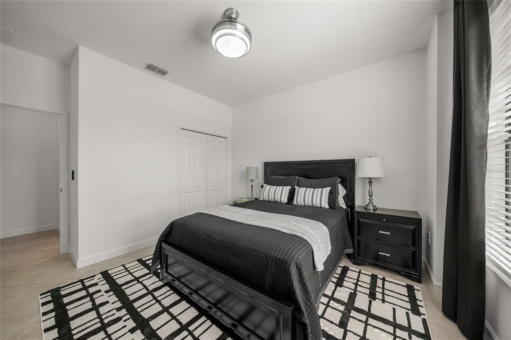 For Sale: $899,000 (3 beds, 3 baths, 2455 Square Feet)