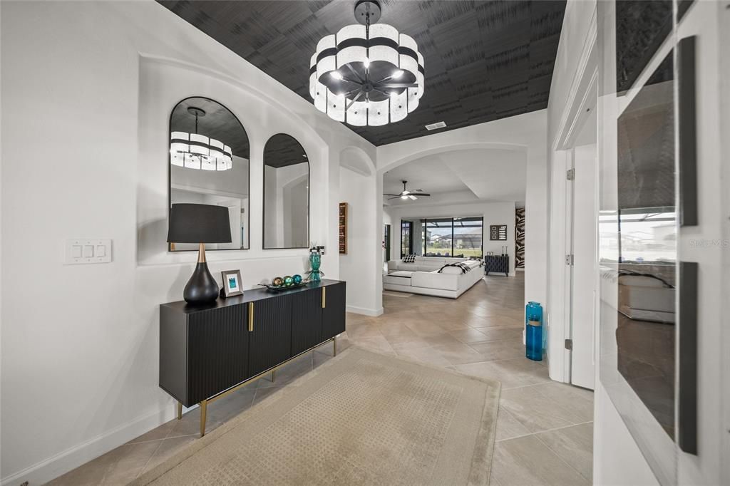 For Sale: $899,000 (3 beds, 3 baths, 2455 Square Feet)