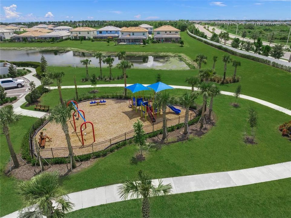 For Sale: $899,000 (3 beds, 3 baths, 2455 Square Feet)