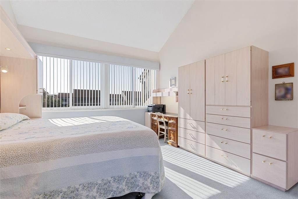 待售: $824,900 (2 贝兹, 2 浴室, 1456 平方英尺)