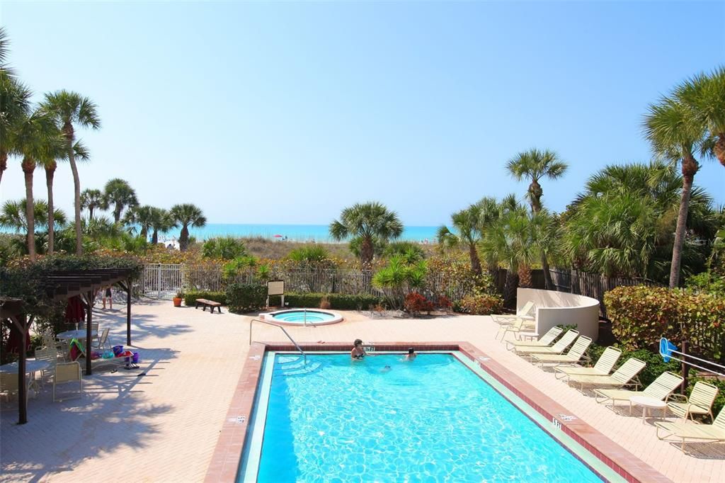 待售: $824,900 (2 贝兹, 2 浴室, 1456 平方英尺)