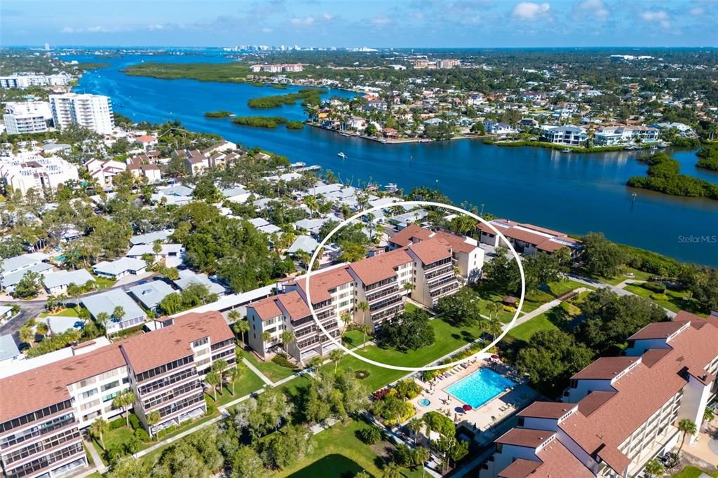 待售: $824,900 (2 贝兹, 2 浴室, 1456 平方英尺)