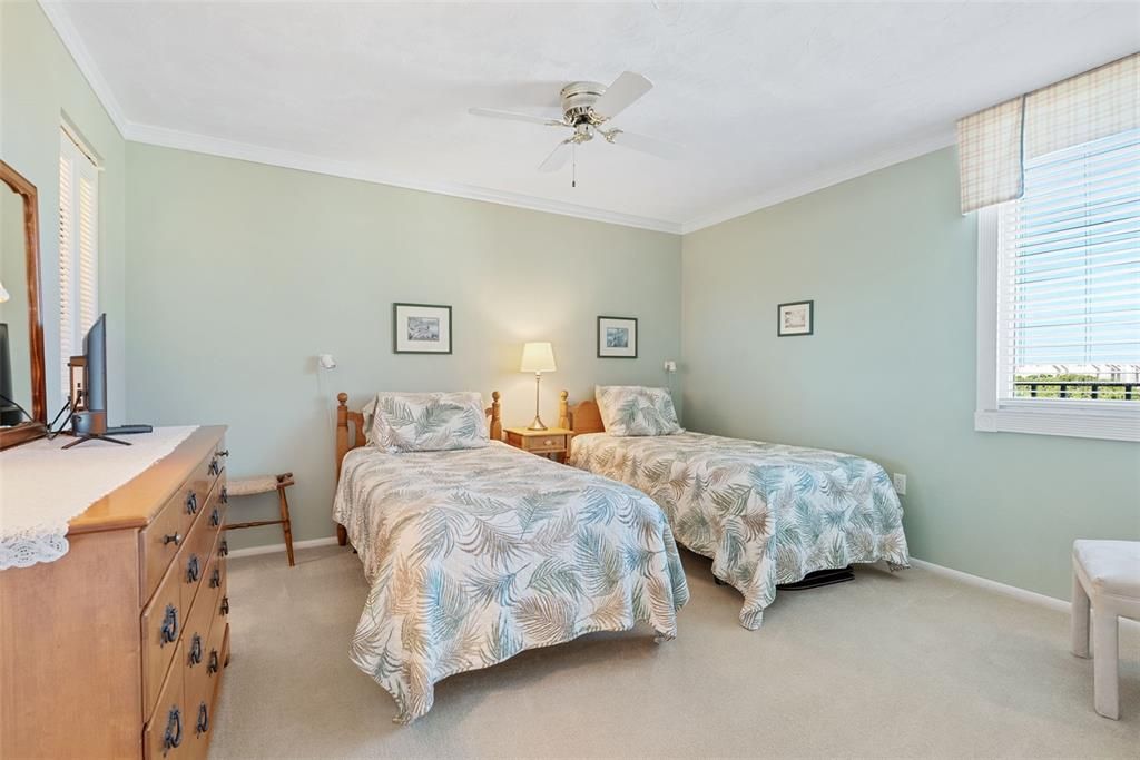 待售: $824,900 (2 贝兹, 2 浴室, 1456 平方英尺)