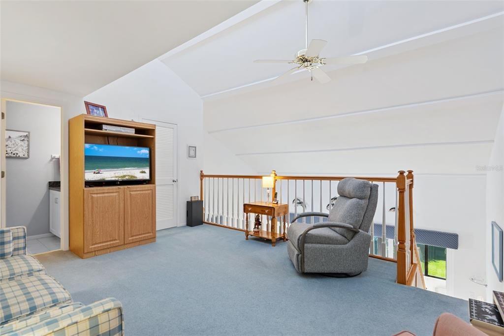 待售: $824,900 (2 贝兹, 2 浴室, 1456 平方英尺)