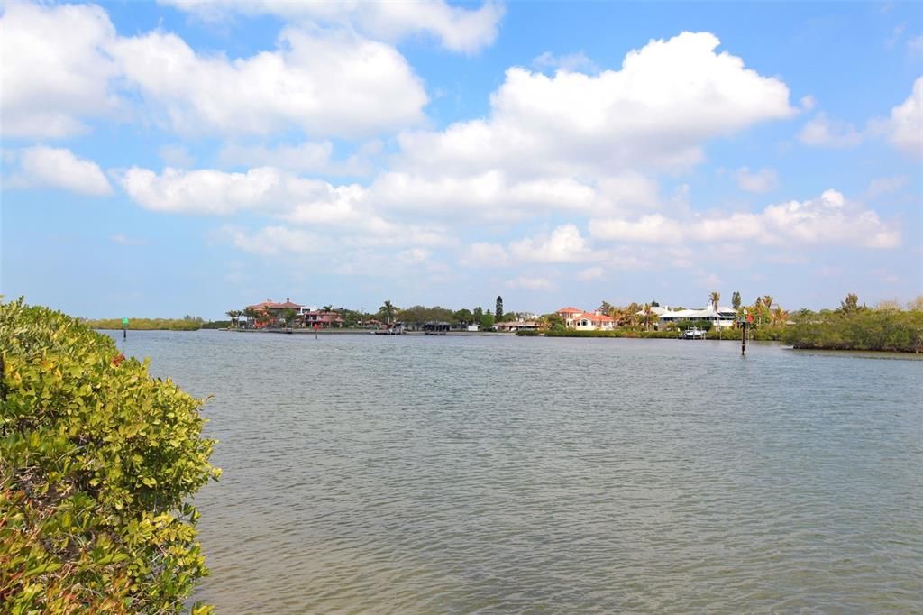 待售: $824,900 (2 贝兹, 2 浴室, 1456 平方英尺)