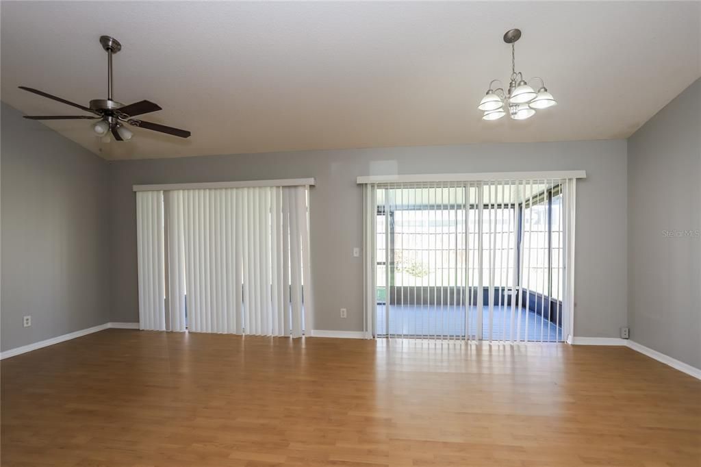 待售: $309,900 (3 贝兹, 2 浴室, 1194 平方英尺)