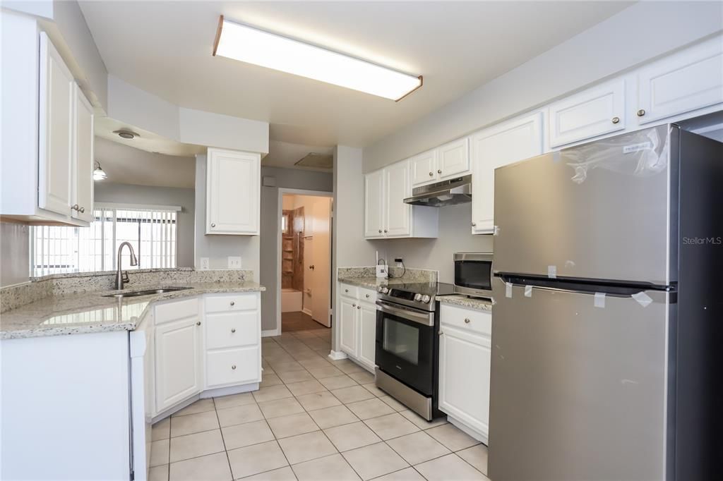 待售: $309,900 (3 贝兹, 2 浴室, 1194 平方英尺)