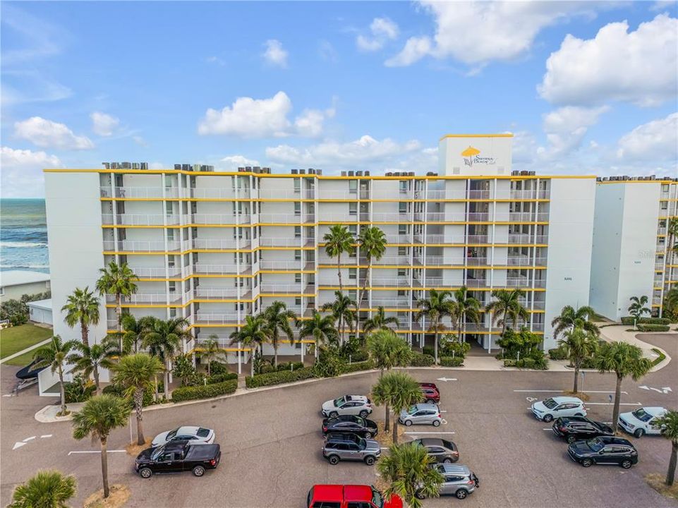 待售: $389,000 (1 贝兹, 1 浴室, 920 平方英尺)