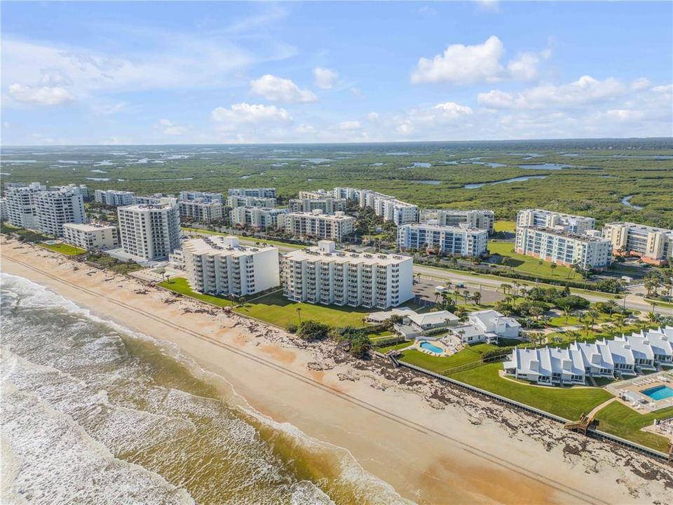 待售: $389,000 (1 贝兹, 1 浴室, 920 平方英尺)