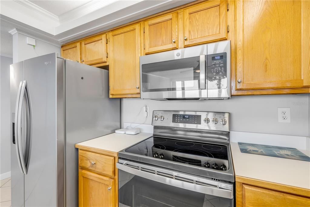 待售: $389,000 (1 贝兹, 1 浴室, 920 平方英尺)