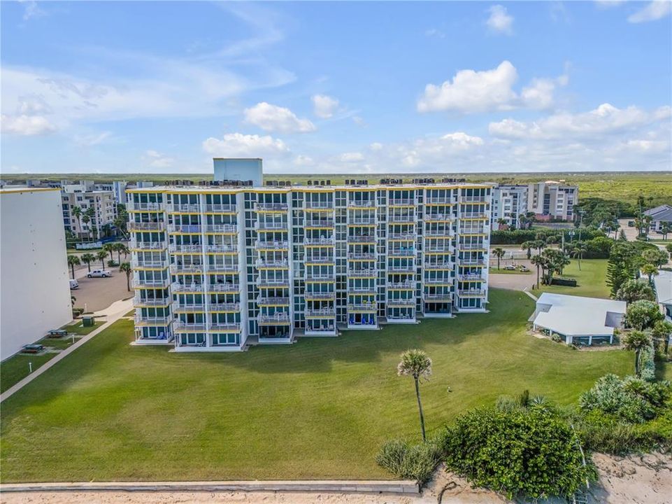 待售: $389,000 (1 贝兹, 1 浴室, 920 平方英尺)