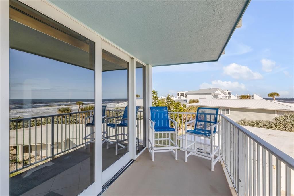 待售: $389,000 (1 贝兹, 1 浴室, 920 平方英尺)