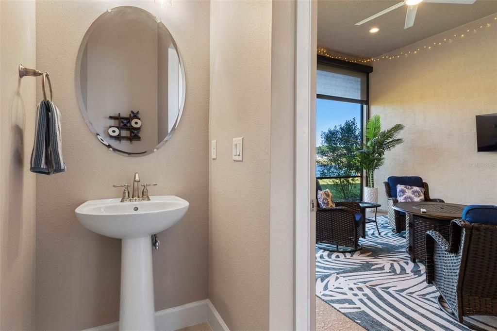 Active With Contract: $715,000 (4 beds, 3 baths, 2432 Square Feet)