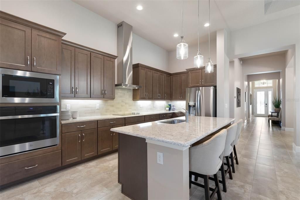 Active With Contract: $715,000 (4 beds, 3 baths, 2432 Square Feet)