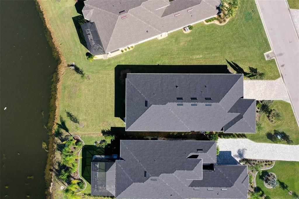 Active With Contract: $715,000 (4 beds, 3 baths, 2432 Square Feet)