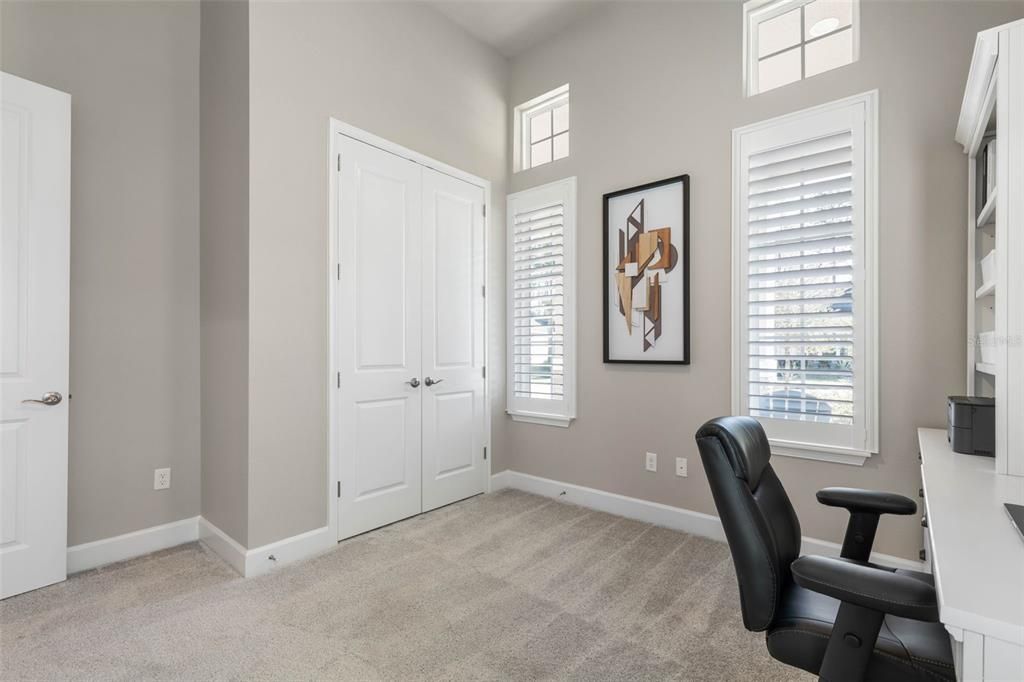 Active With Contract: $715,000 (4 beds, 3 baths, 2432 Square Feet)