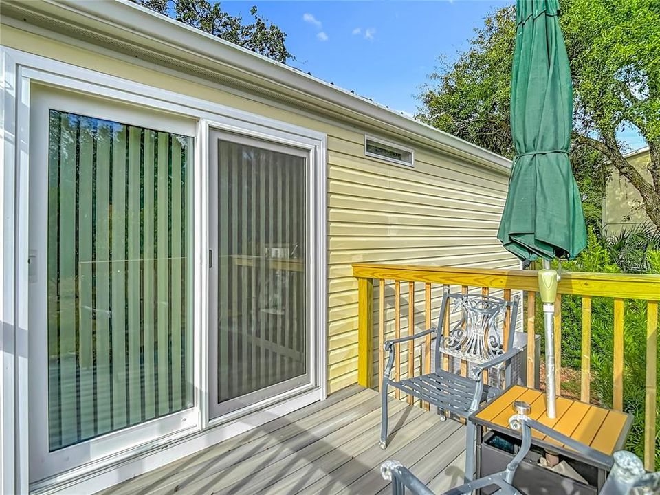 Под контрактом: $178,000 (3 спален, 2 ванн, 1080 Квадратных фут)