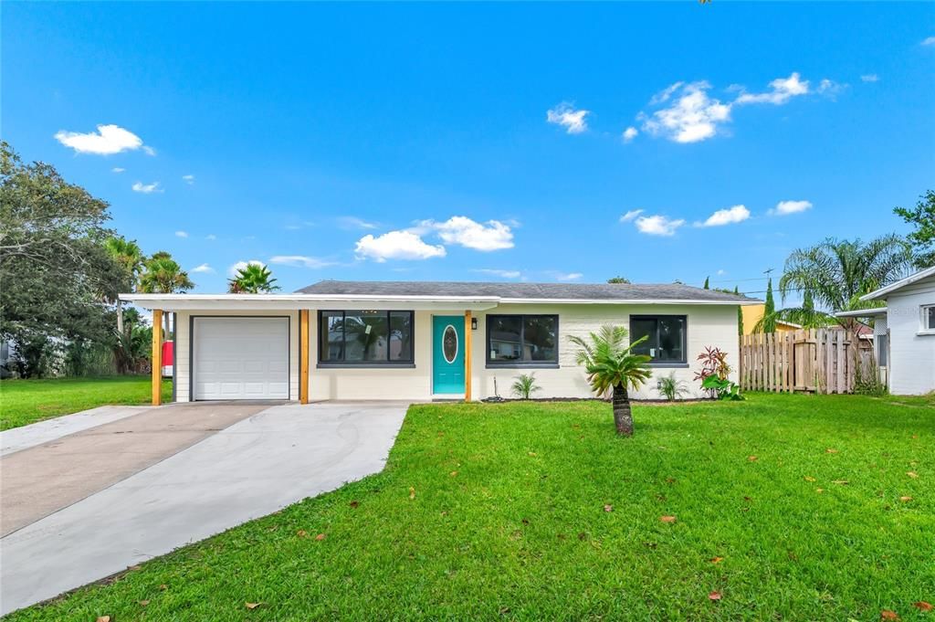 For Sale: $389,000 (3 beds, 2 baths, 1152 Square Feet)