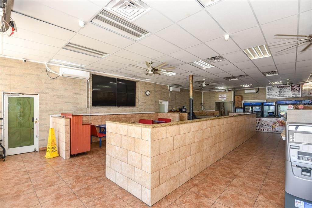 На продажу: $370,000 (0 спален, 0 ванн, 0 Квадратных фут)