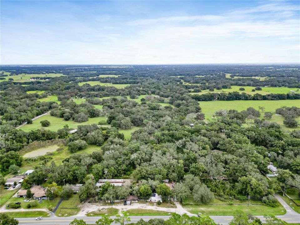 待售: $650,000 (6 贝兹, 2 浴室, 4606 平方英尺)